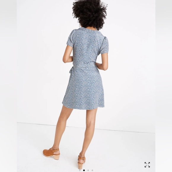 Madewell Silk Ruffle Edge Wrap Dress Bitsy Floral Print Blue Mini Womens S NWT - Picture 3 of 9